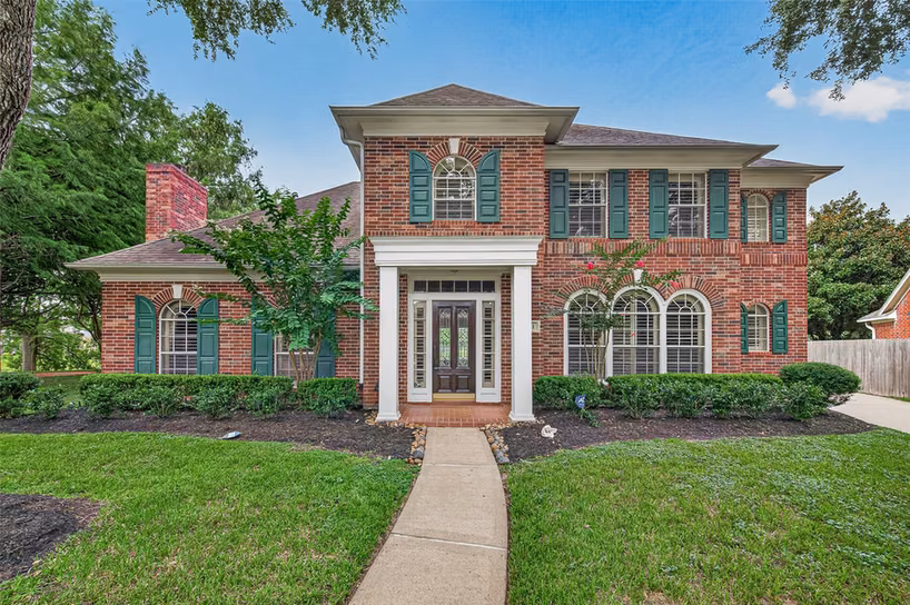 Photo of 17411 Rolling Brook Court, Sugar Land, TX