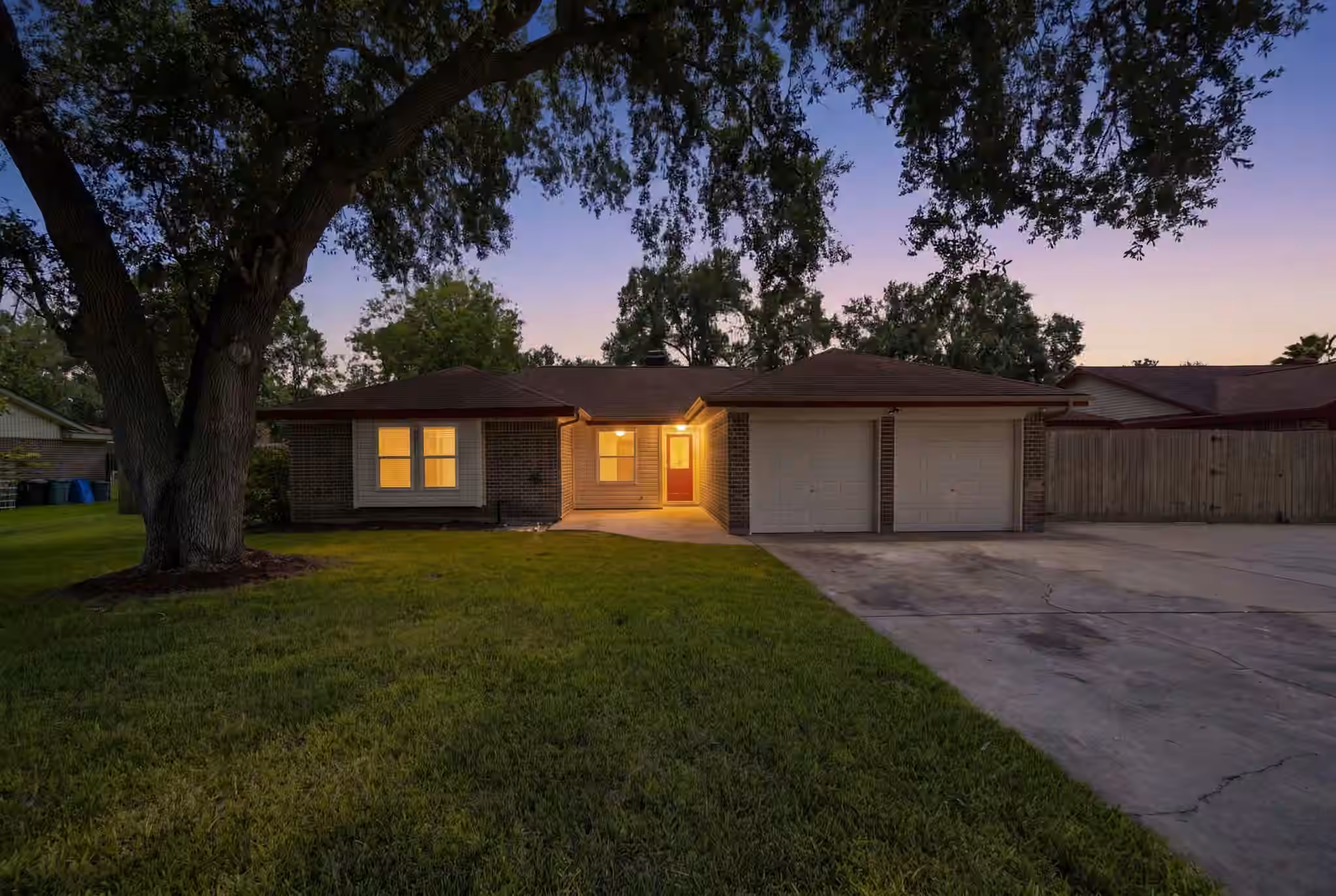 Photo 2 of 13317 Rene Circle, Santa Fe, TX