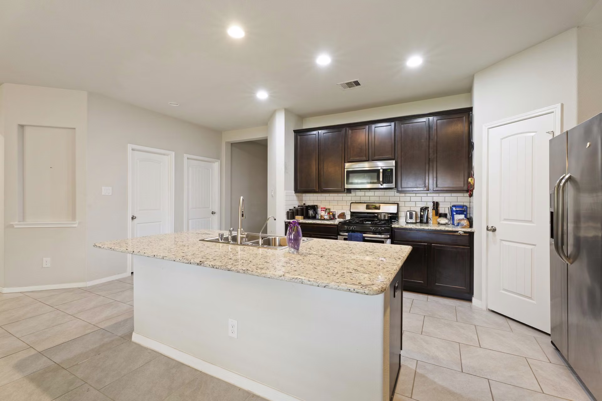Photo 6 of 2110 Tannin Trace, Fresno, TX