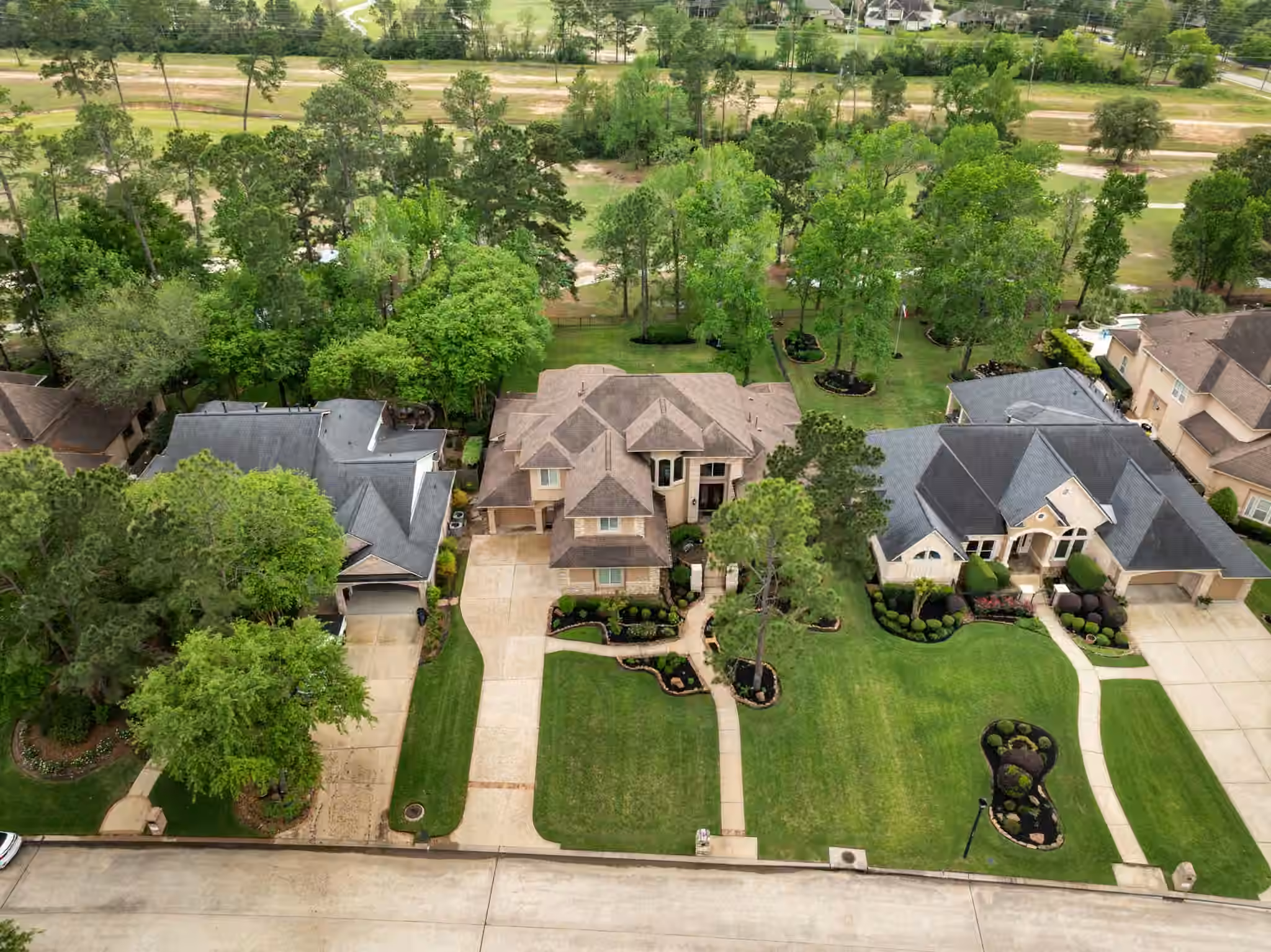 Photo 3 of 6207 Windrose Hollow Lane, Spring, TX