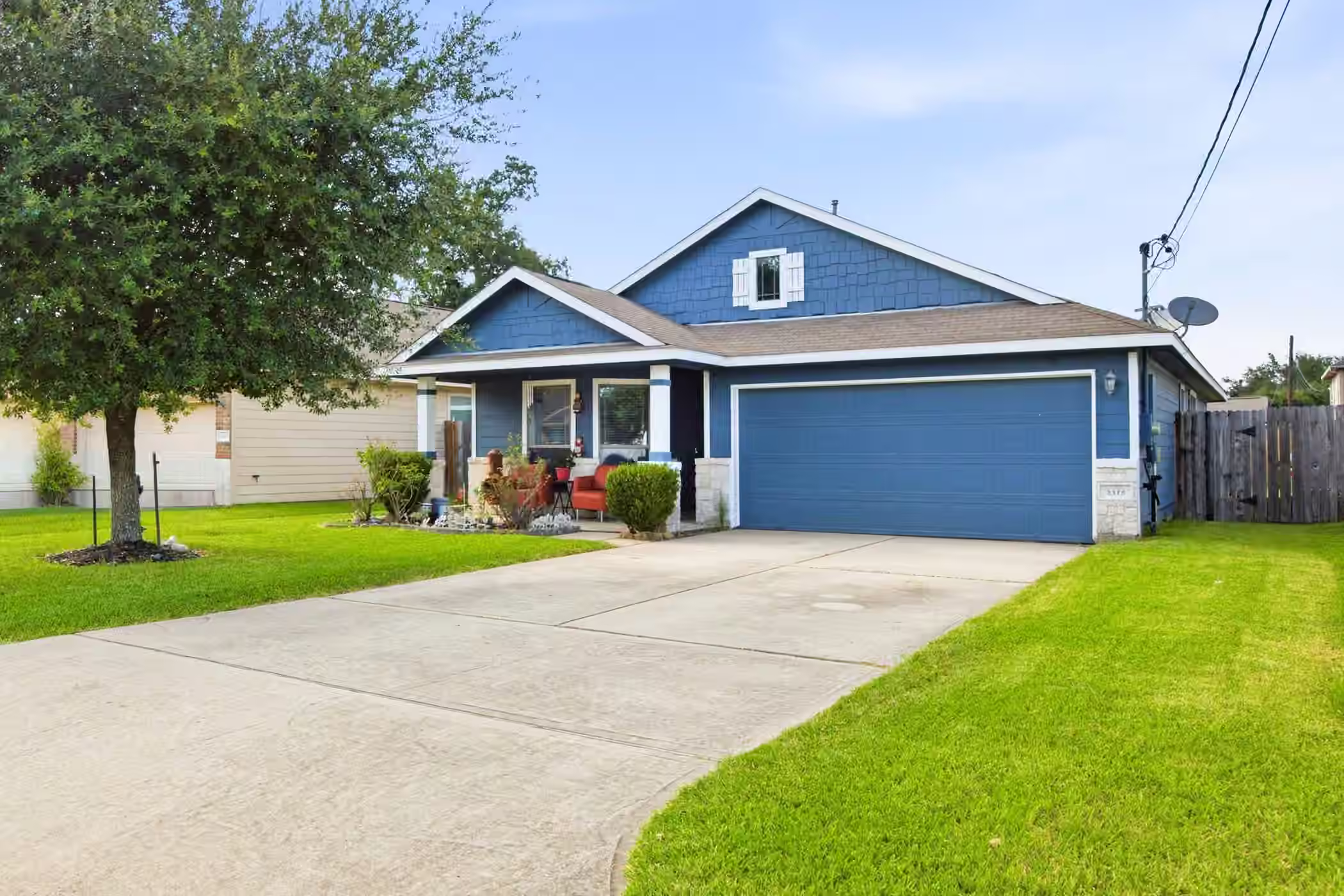 Photo 2 of 2315 Shady Tree Lane, Conroe, TX