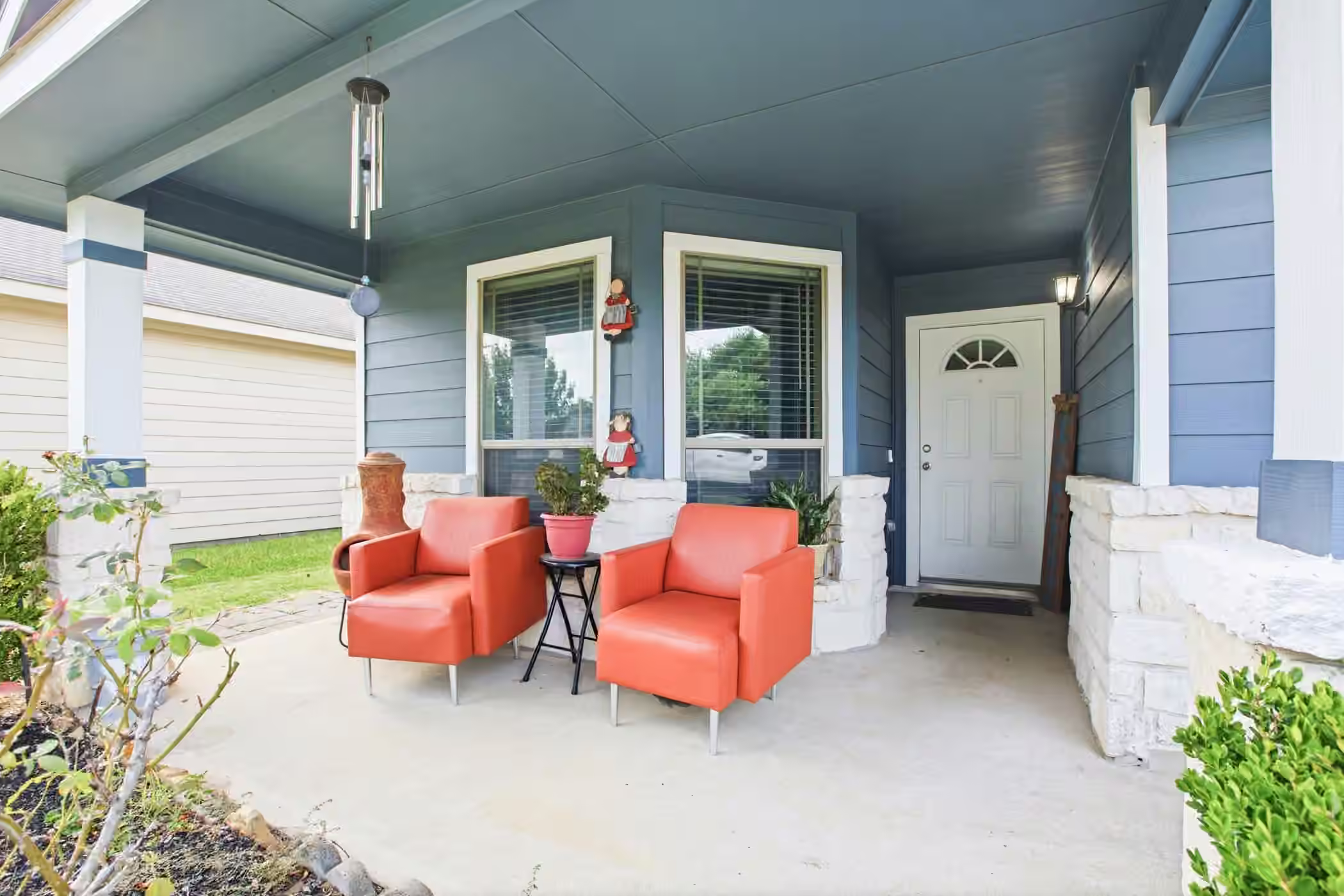 Photo 4 of 2315 Shady Tree Lane, Conroe, TX