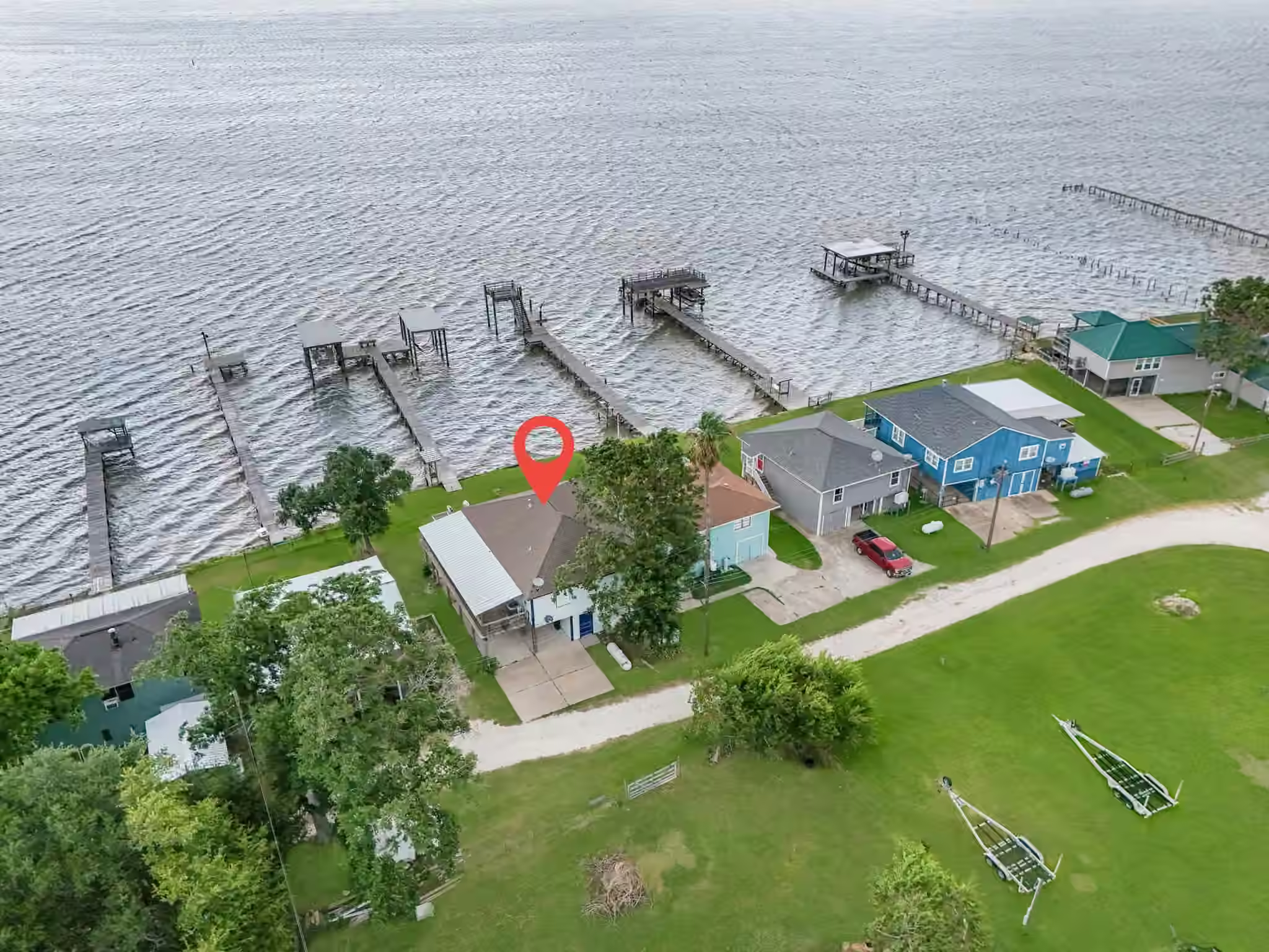 Photo 4 of 211 Captains Road, Anahuac, TX