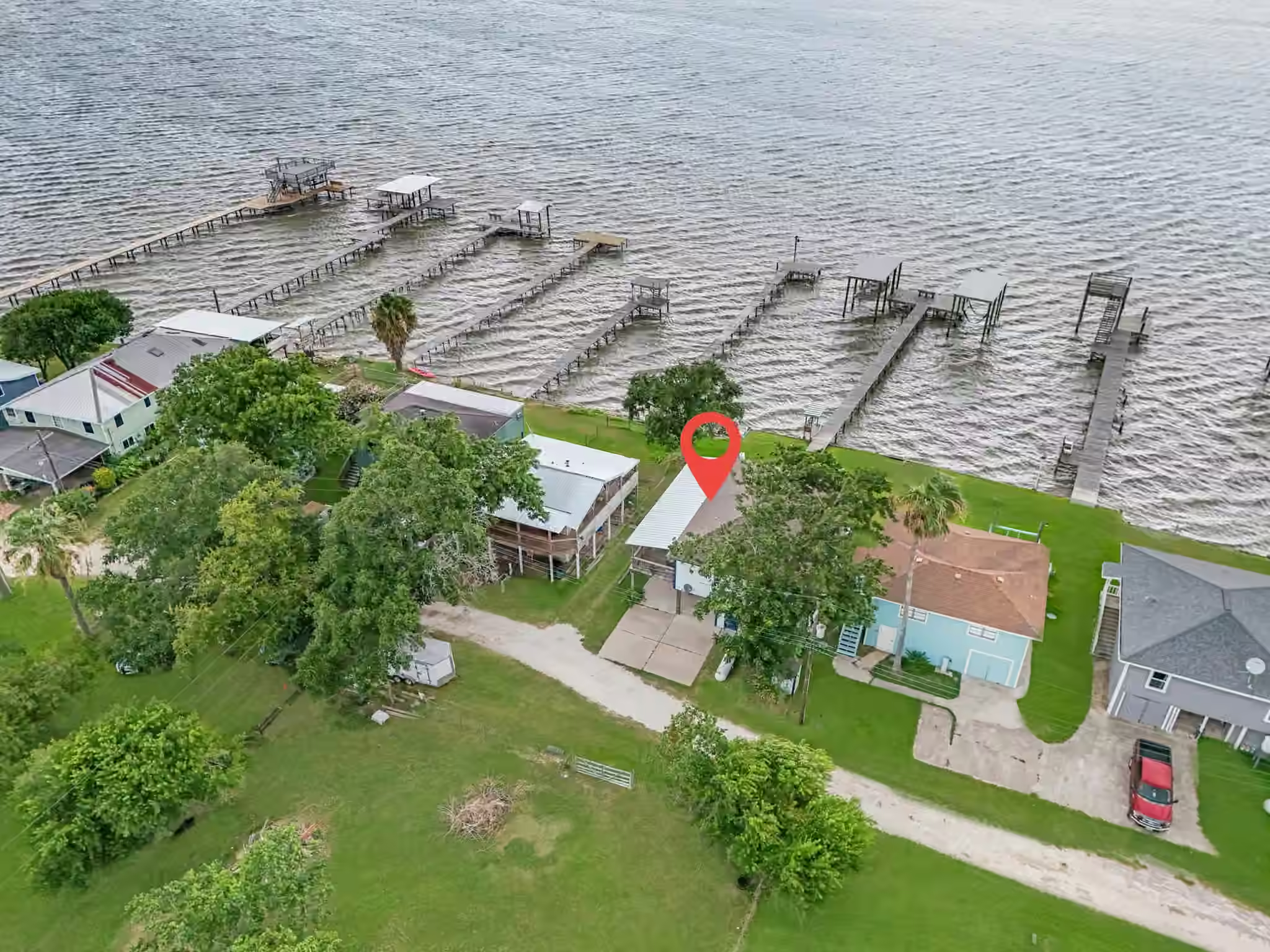 Photo 5 of 211 Captains Road, Anahuac, TX