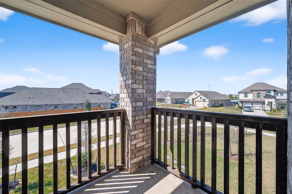 Photo 4 of 205 Bonita Beach Drive, Katy, TX