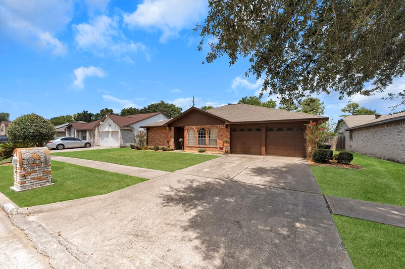 Photo 3 of 3446 Cheaney Drive, Houston, TX