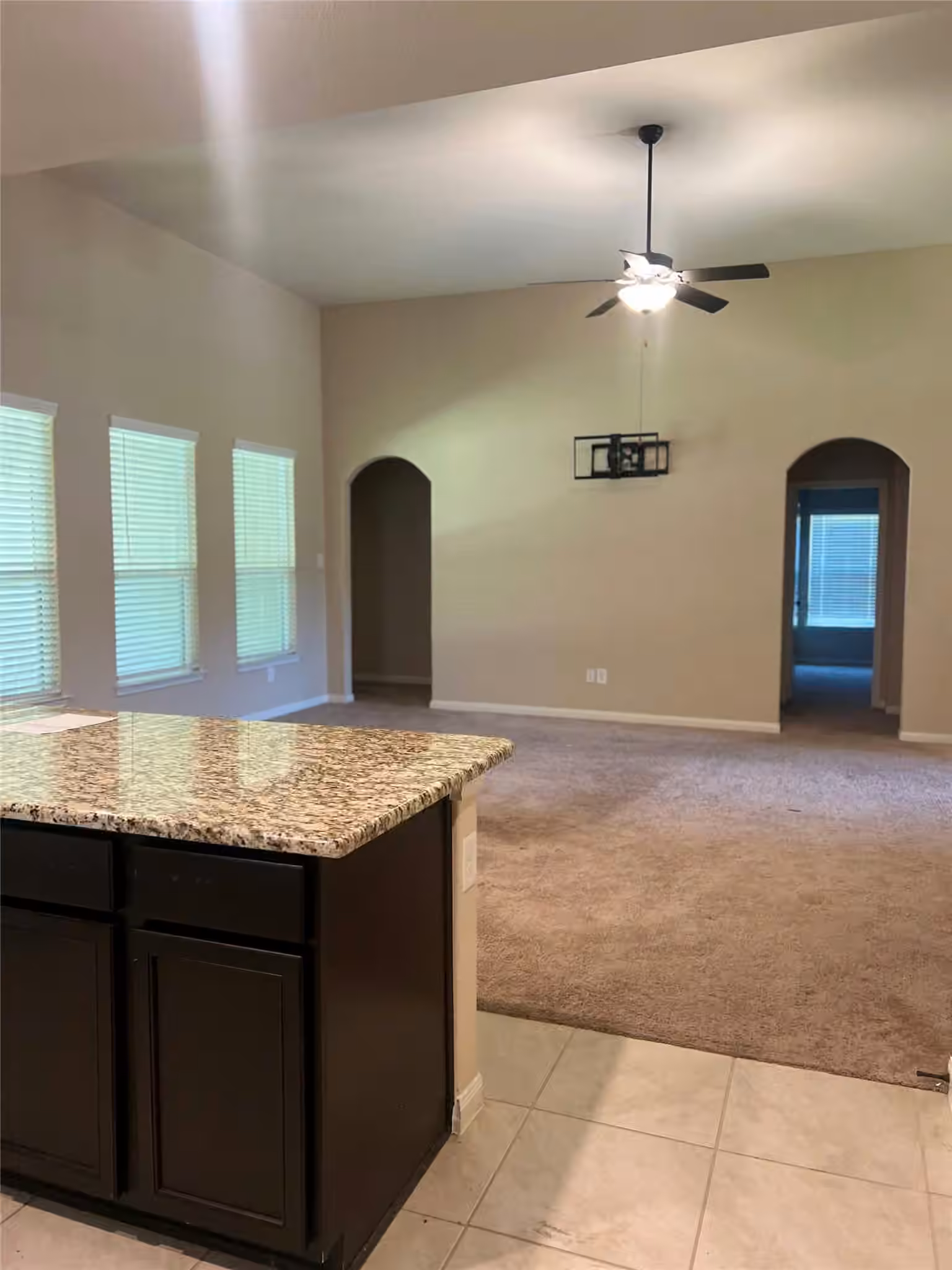 Photo 5 of 21126 Sunshine Meadow Drive, Hockley, TX