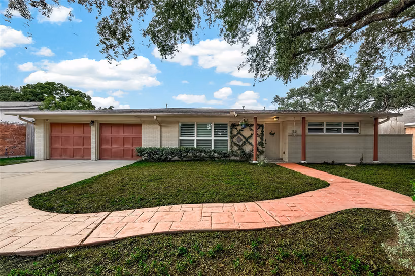 Photo of 4814 Omeara Drive, Houston, TX 77035