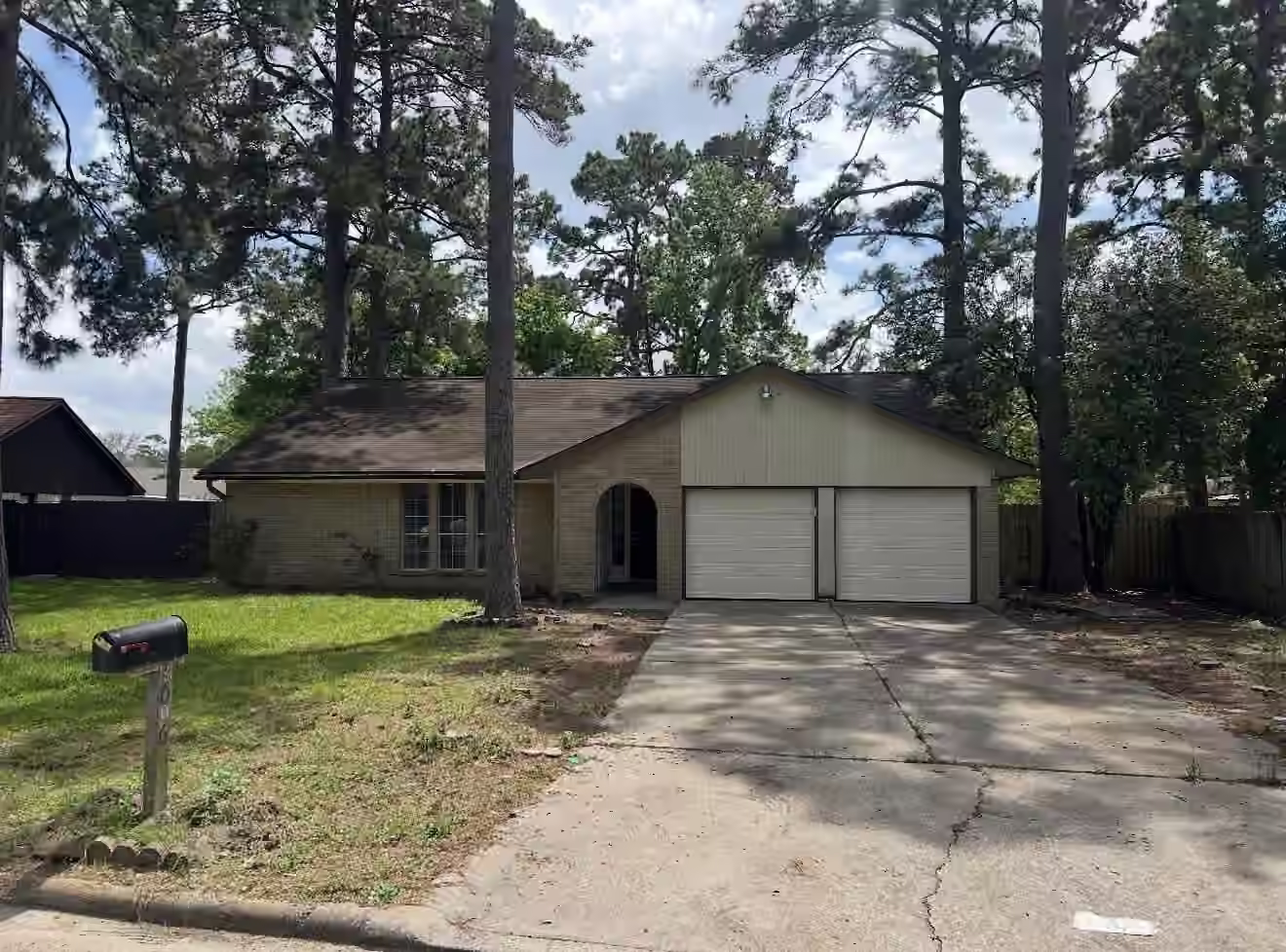 Photo of 8006 White Swan Drive, Humble, TX 77396