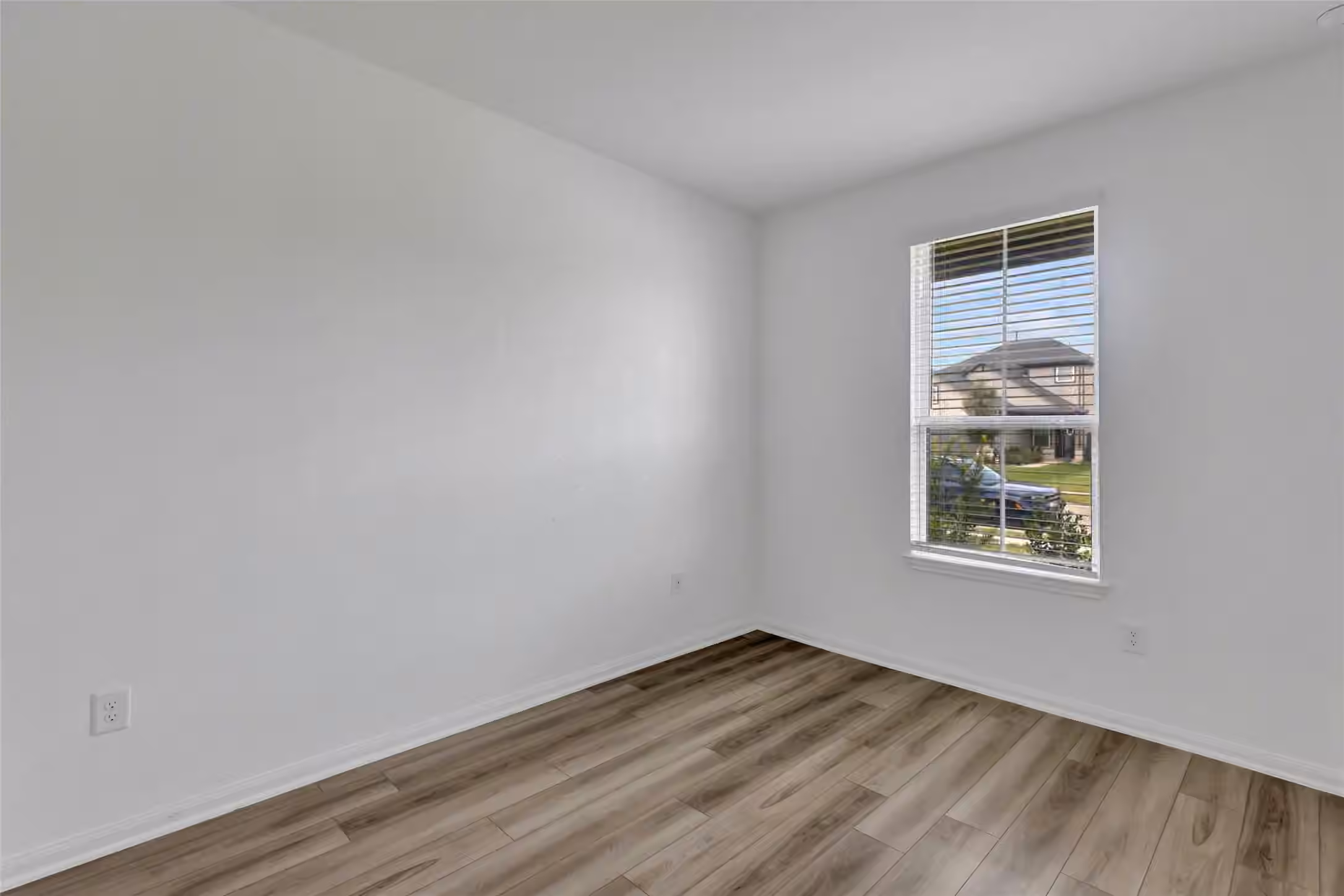 Photo 7 of 18023 Sonresa Way, Tomball, TX