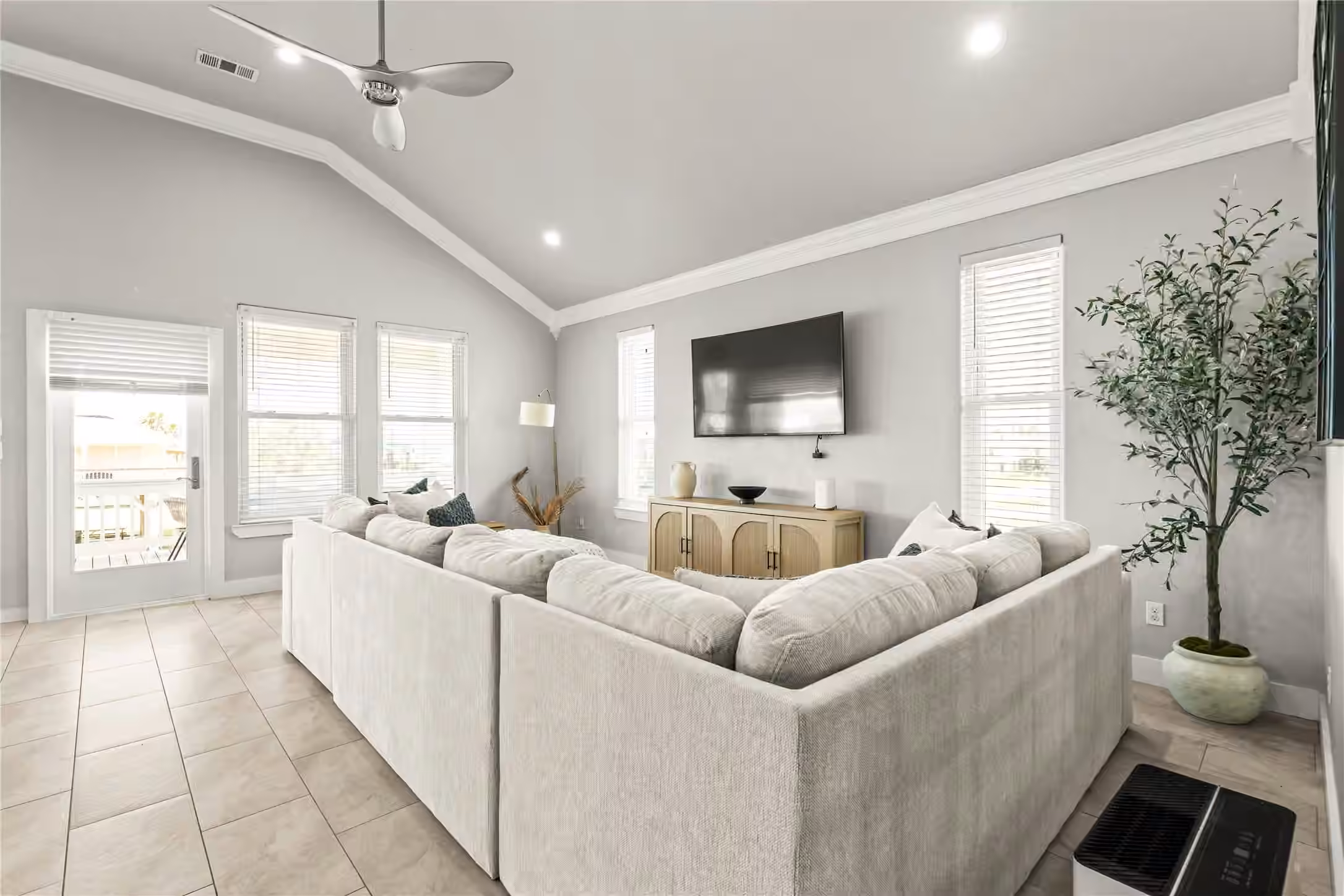 Photo 6 of 4114 Grayson Drive, Galveston, TX