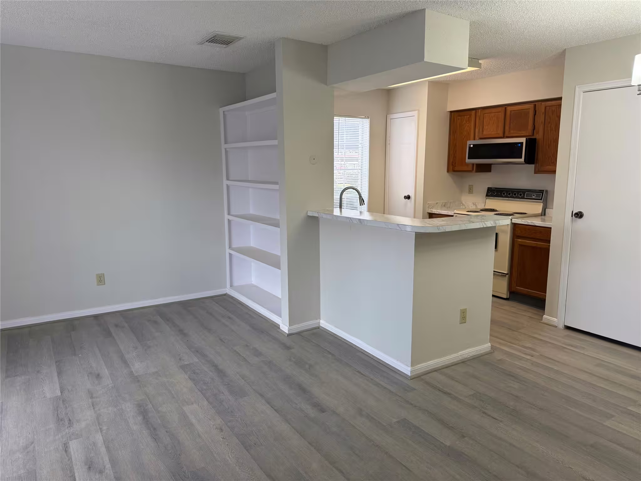 Photo 7 of 2120 El Paseo Street 3308, Houston, TX