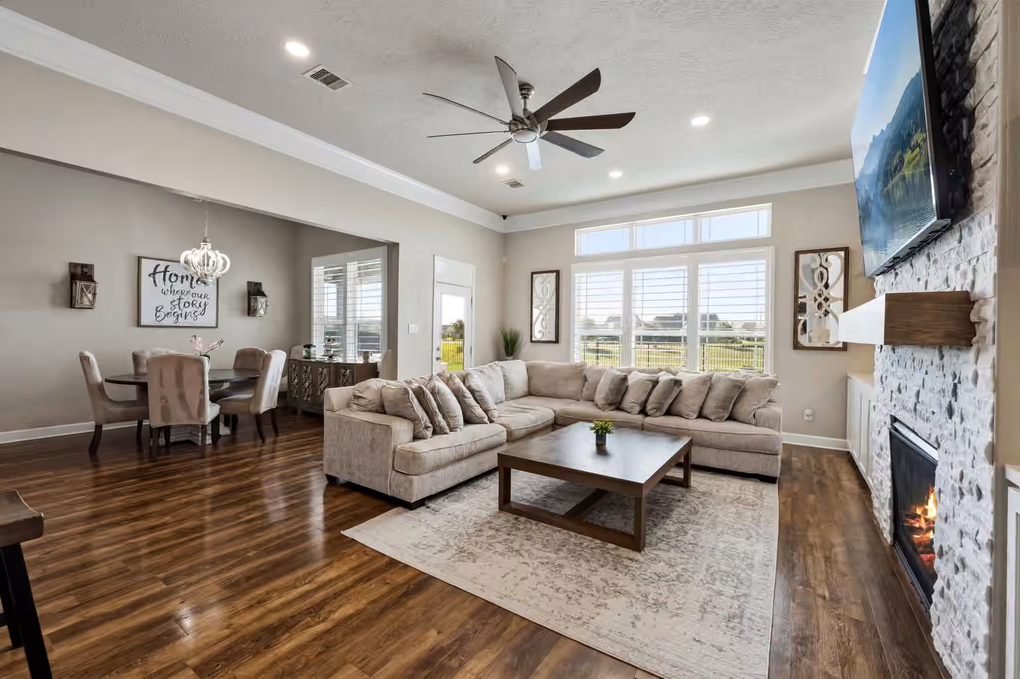 Photo 6 of 14610 Saratoga Lane, Mont Belvieu, TX