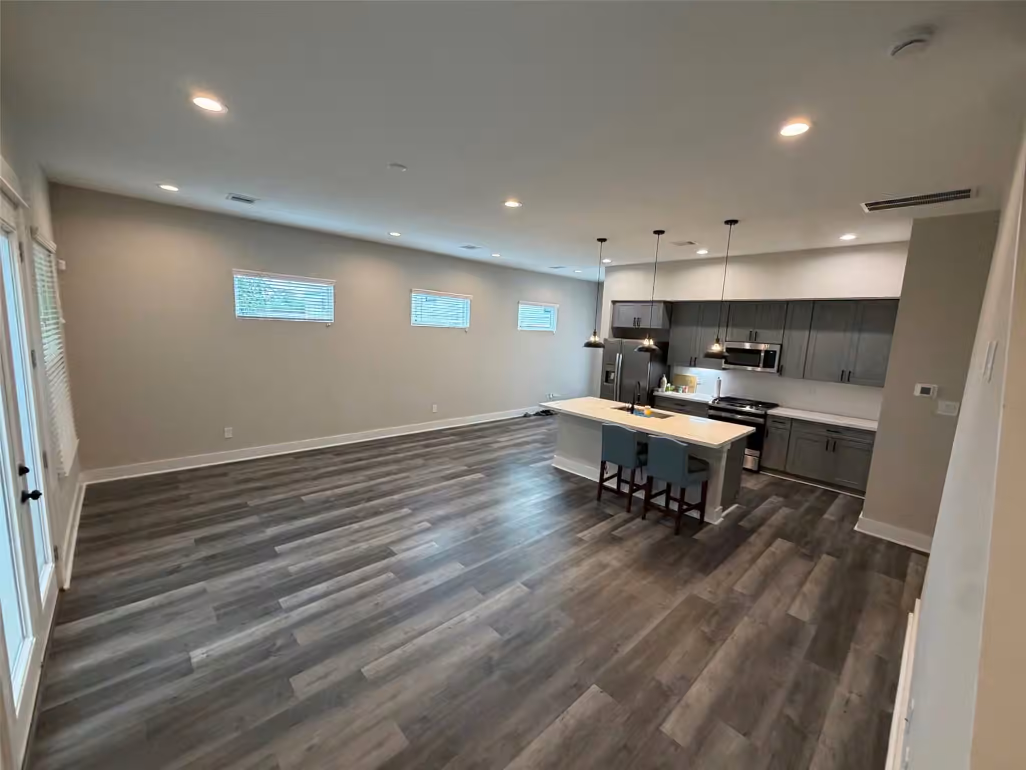 Photo 7 of 702 Pinemont Canyon Lane, Houston, TX