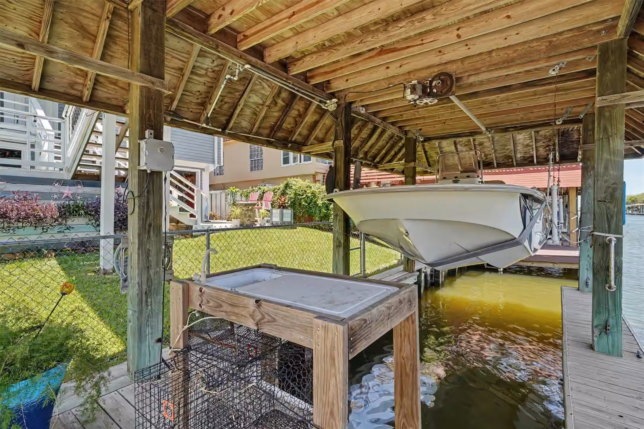 Photo 4 of 897 Bonita Street, Bayou Vista, TX