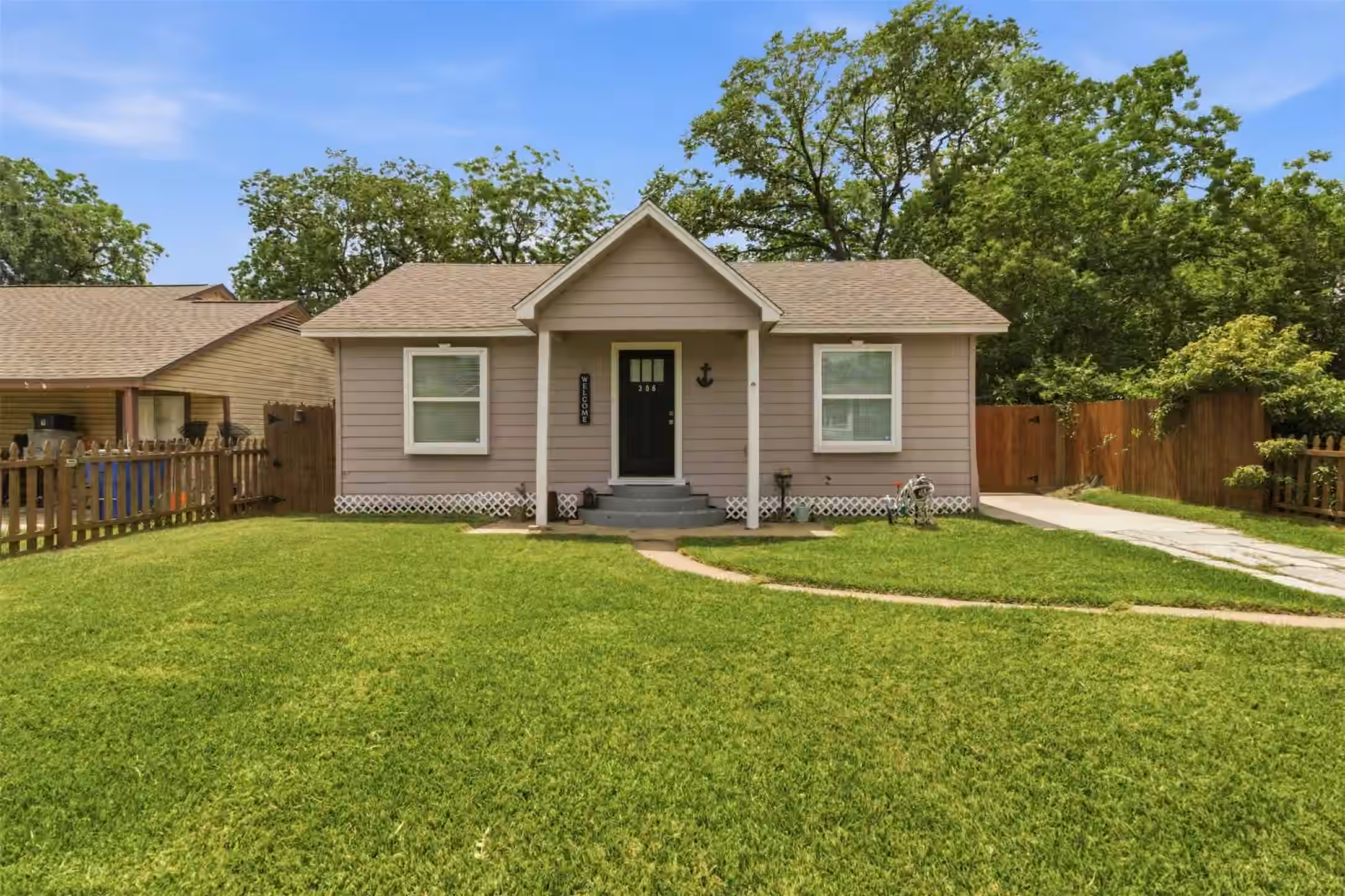 Photo of 306 Center Street, Pasadena, TX 77506