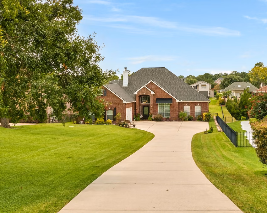Photo of 11852 Grand Harbor Boulevard, Montgomery, TX