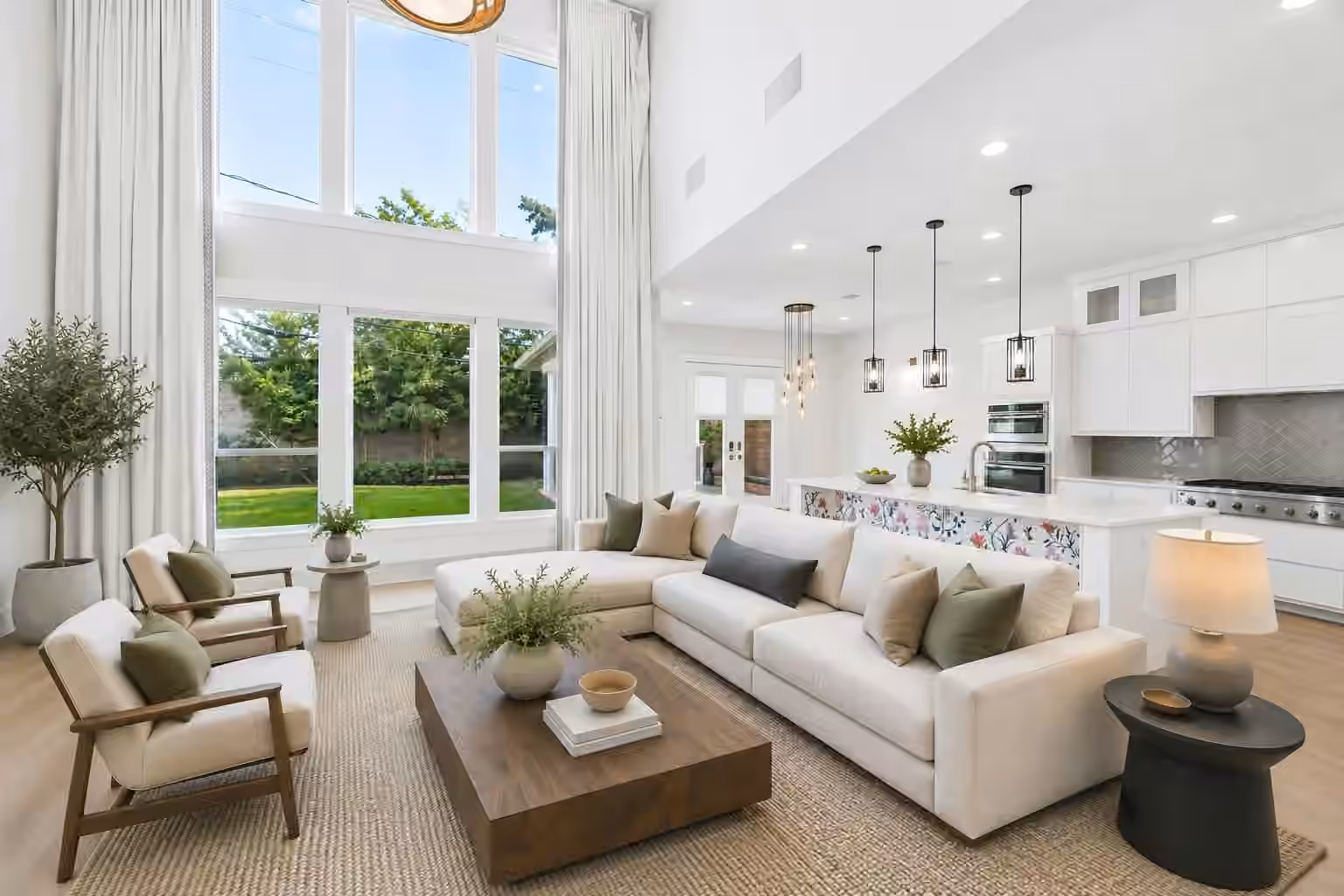 Photo 5 of 8558 Ridgepoint Drive, Houston, TX