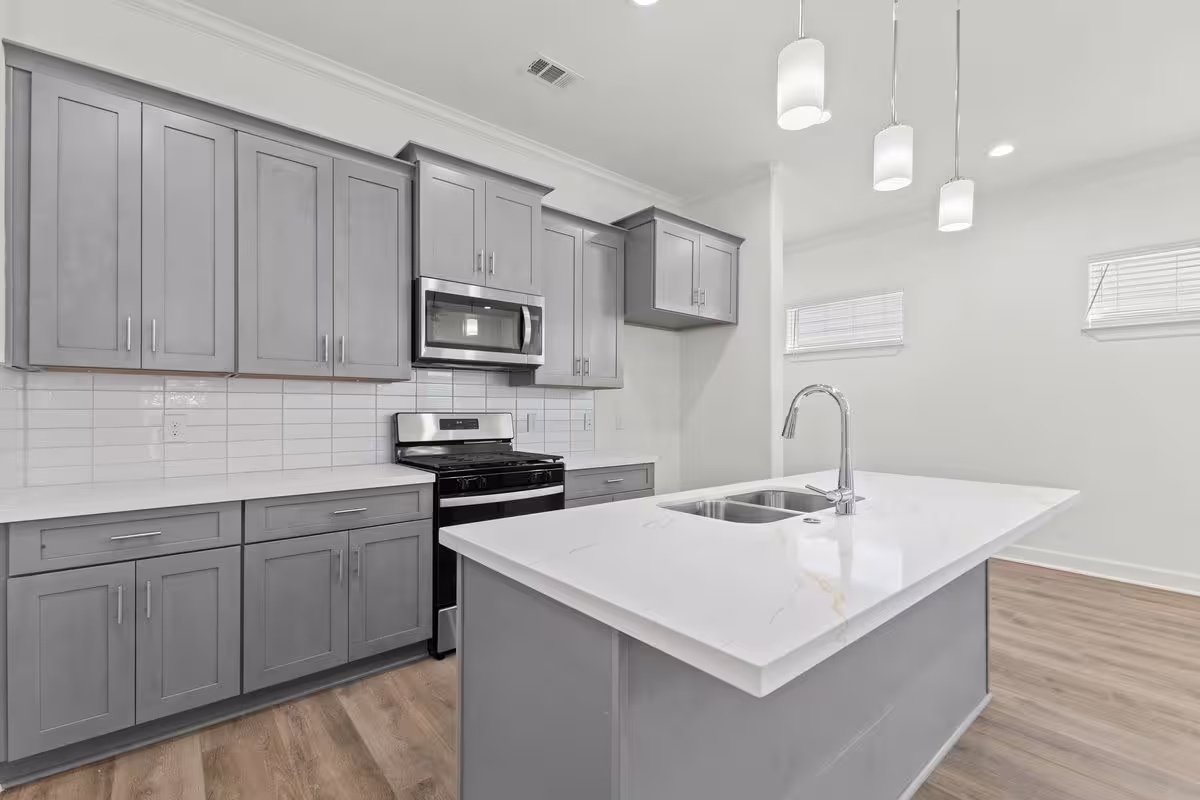 Photo 4 of 5006 Elizabeth City Street, Houston, TX
