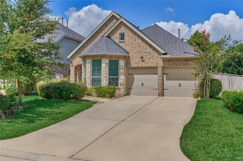 Photo of 233 N Carson Cub Court, Montgomery, TX