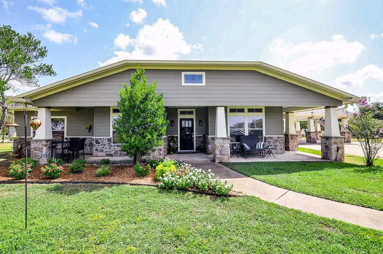 Photo 6 of 27644 Spring Hill Road, Hempstead, TX