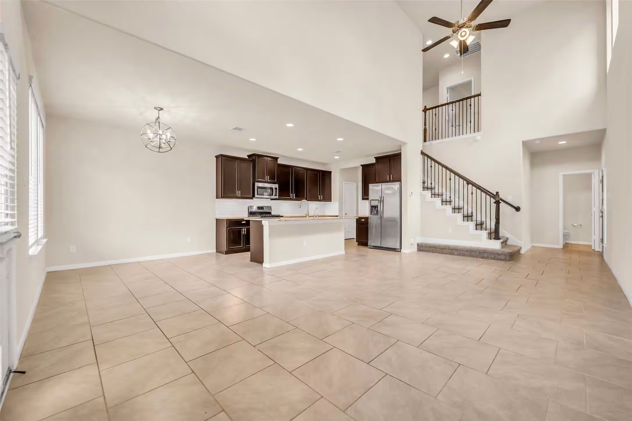Photo 4 of 3322 Orchard Bridge Lane, Rosenberg, TX