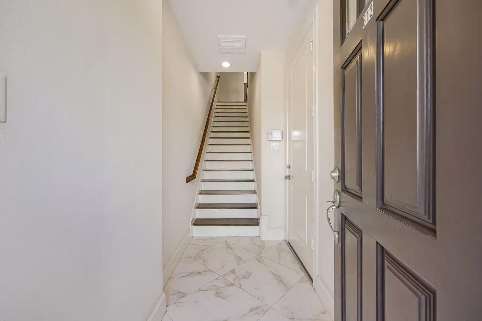 Photo 2 of 612 Delano Street, Houston, TX