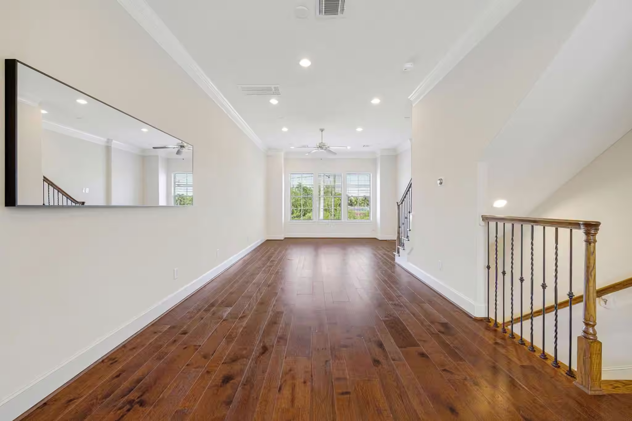 Photo 3 of 612 Delano Street, Houston, TX