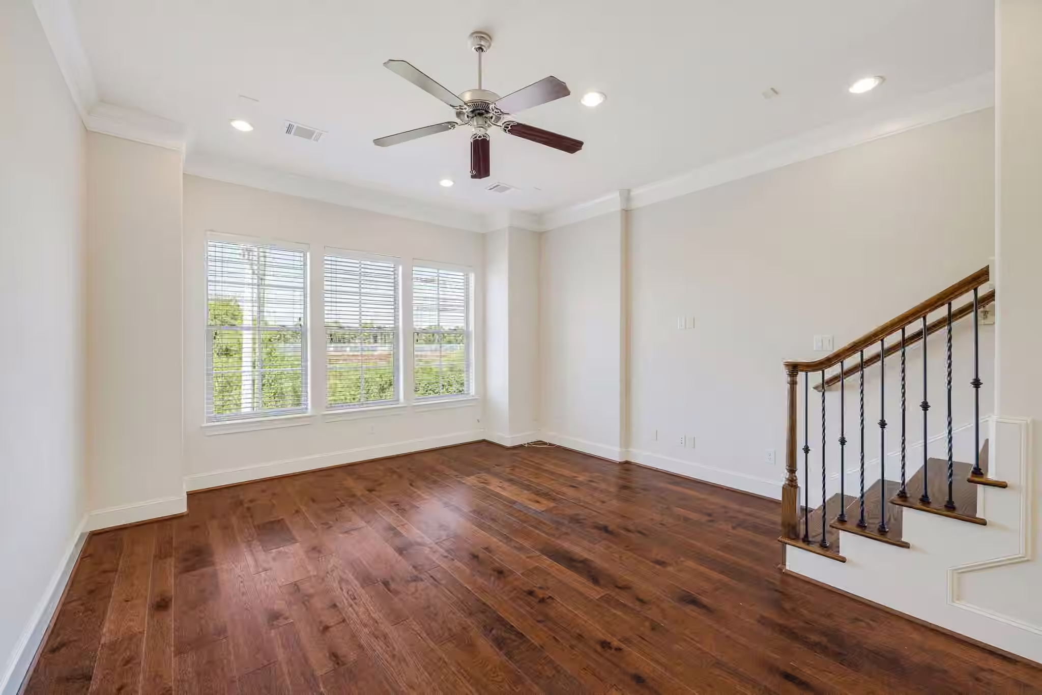 Photo 6 of 612 Delano Street, Houston, TX