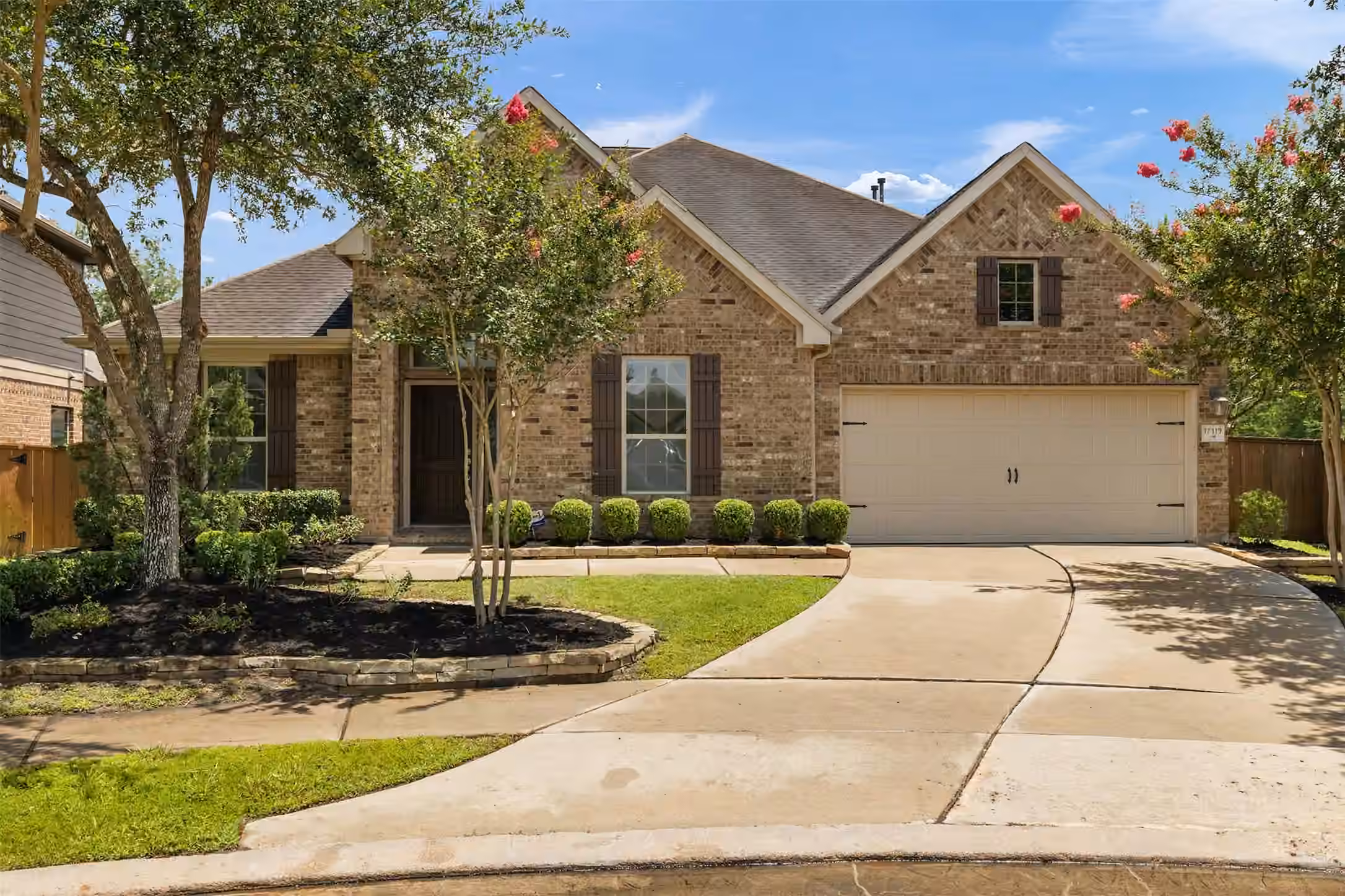 Photo 2 of 17119 Kirkton Moor Drive, Richmond, TX