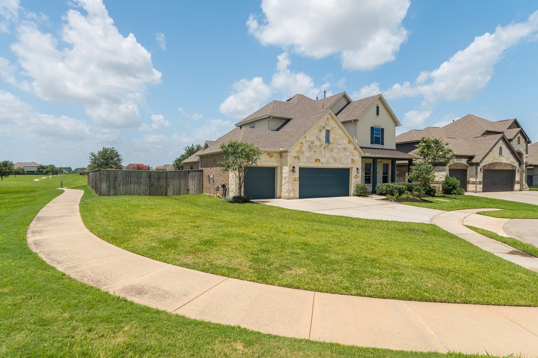 Photo 3 of 20503 Clay Stone Court, Spring, TX