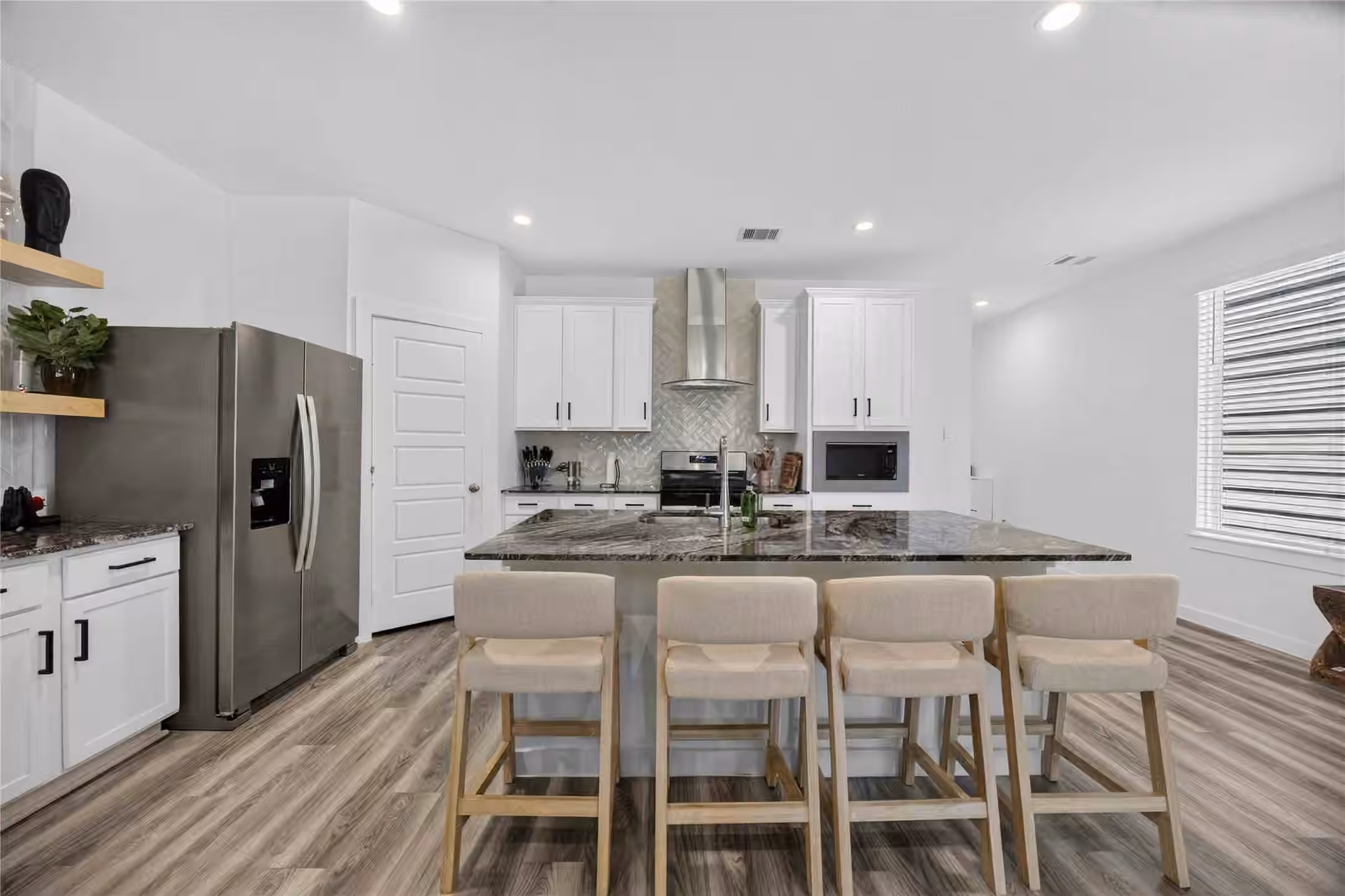 Photo 7 of 10419 Pelham Crescent Court, Houston, TX