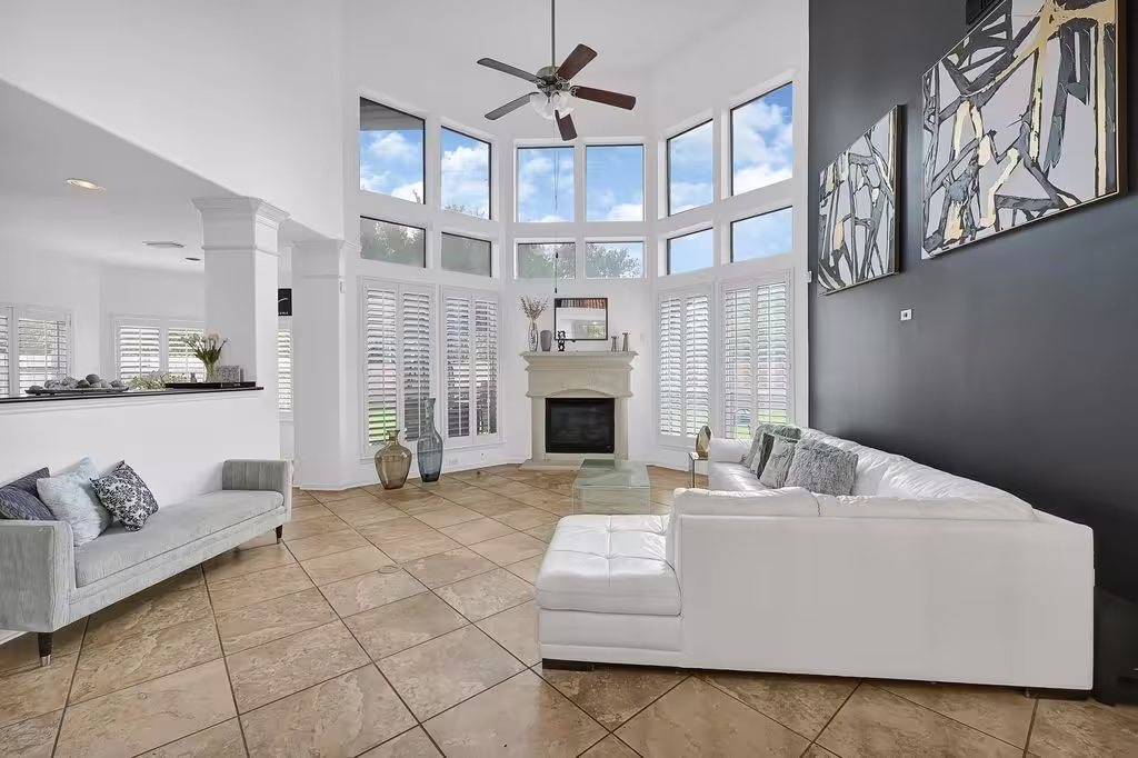 Photo 3 of 2703 Marble Brook Lane, Pearland, TX