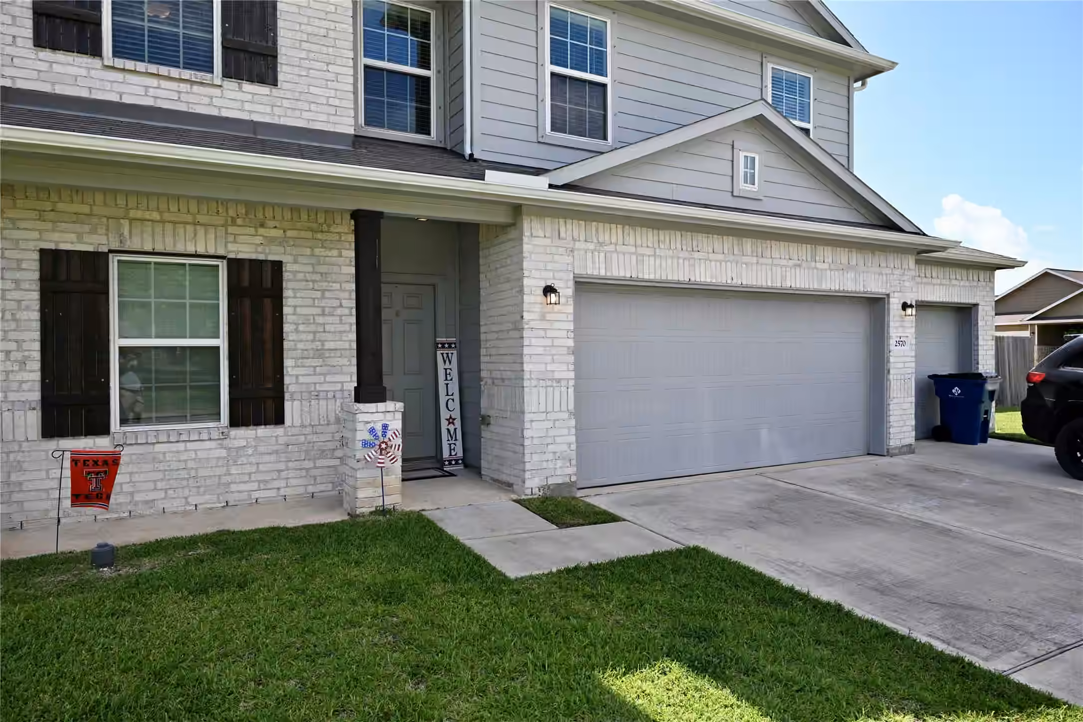 Photo 2 of 2570 Turberry Drive, West Columbia, TX