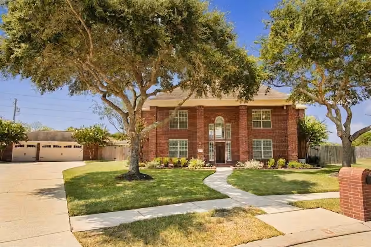 Photo 6 of 2913 Palmer Drive, Friendswood, TX