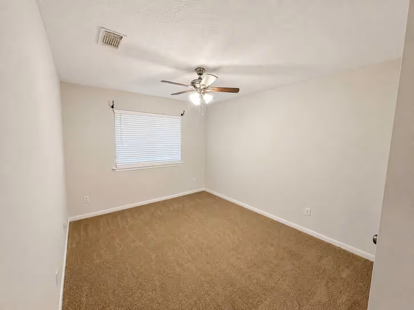 Photo 2 of 7612 Goudin Drive, Missouri City, TX