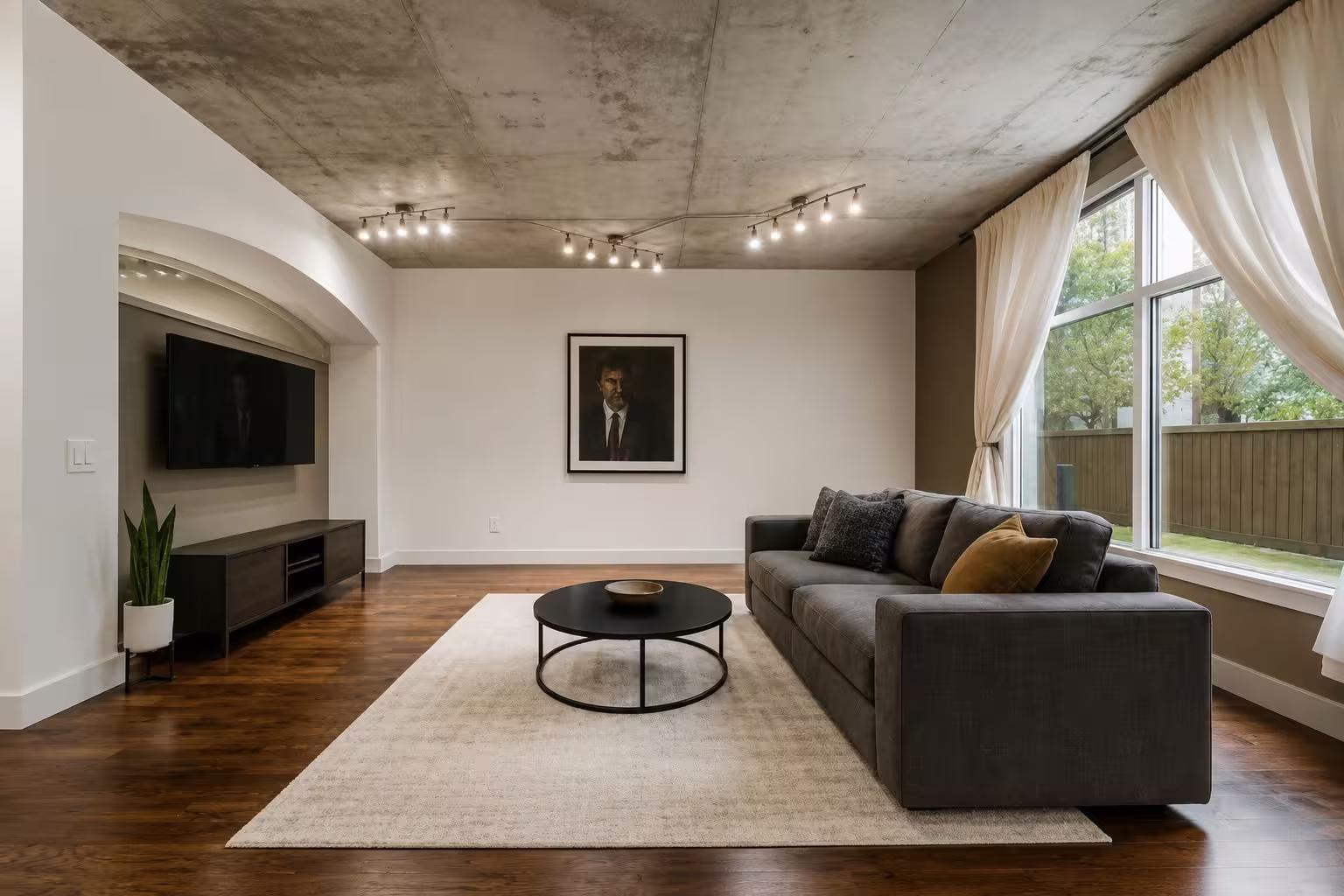 Photo 6 of 1901 Post Oak Boulevard 104, Houston, TX