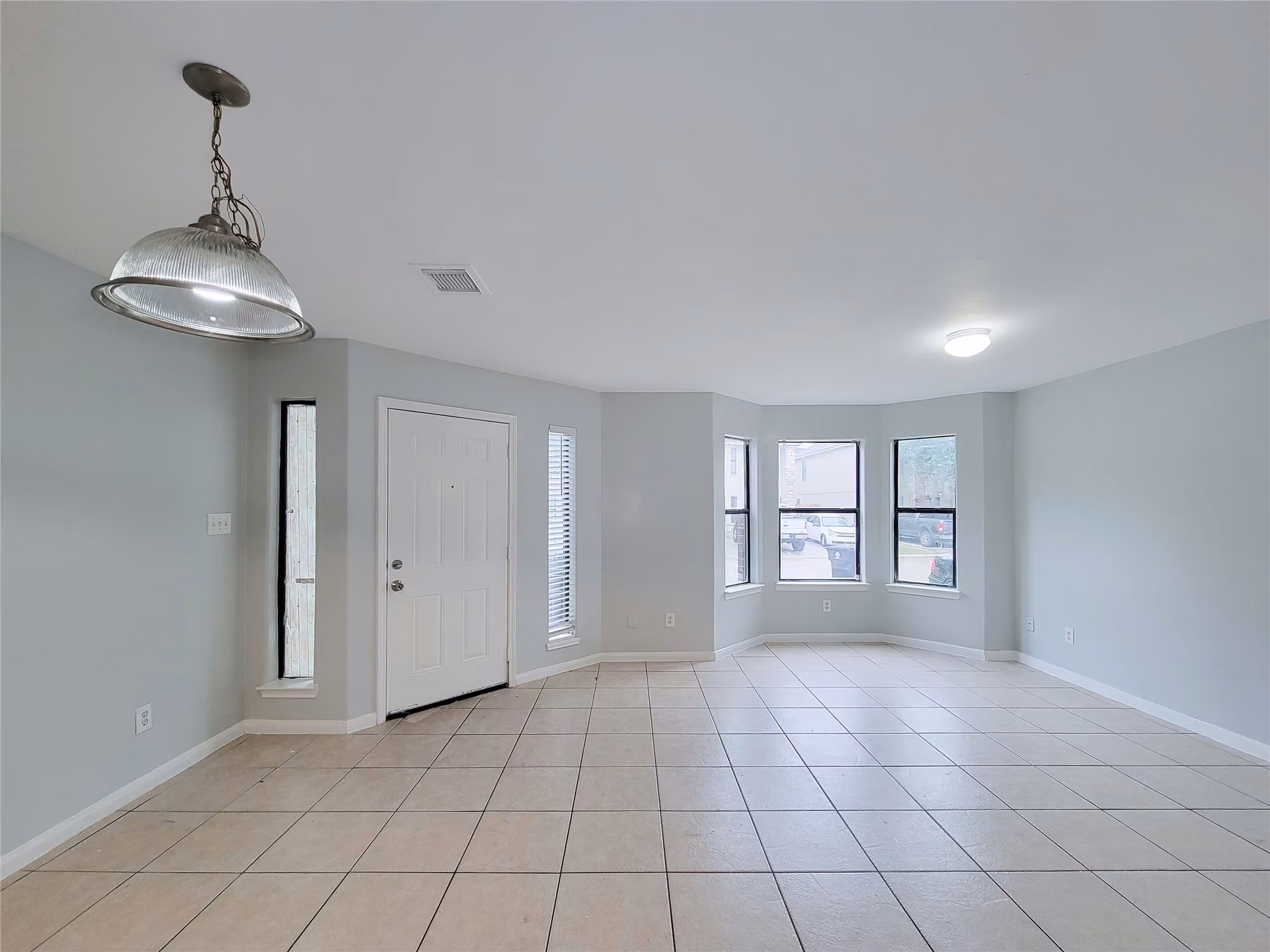 Photo 3 of 3005 La Estancia Lane, Houston, TX