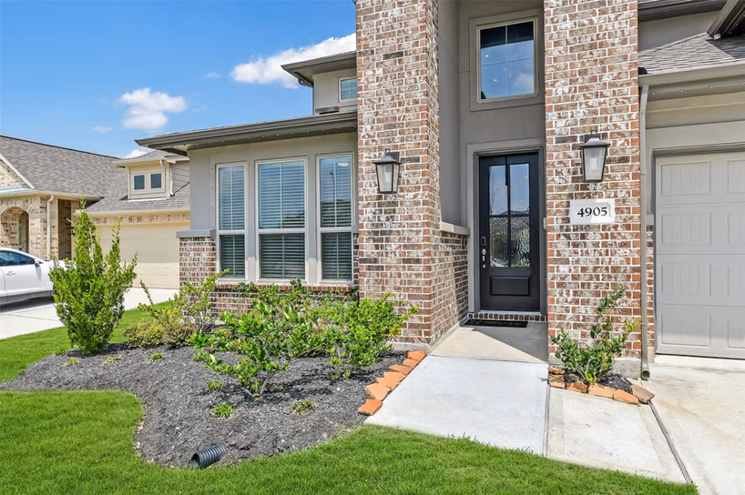 Photo 3 of 4905 Finns Landing Street, League City, TX