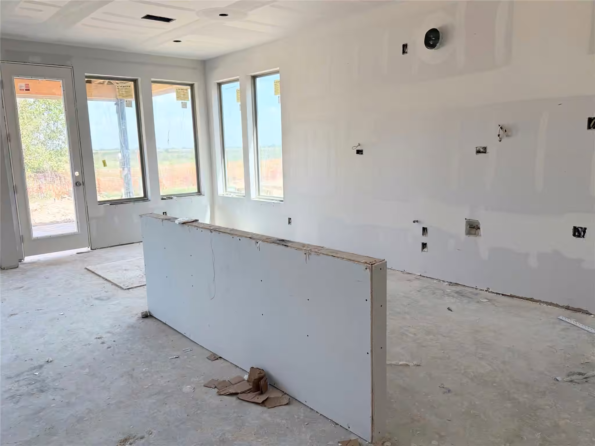 Photo 4 of 4431 Sunny Hazel Lane, Fulshear, TX