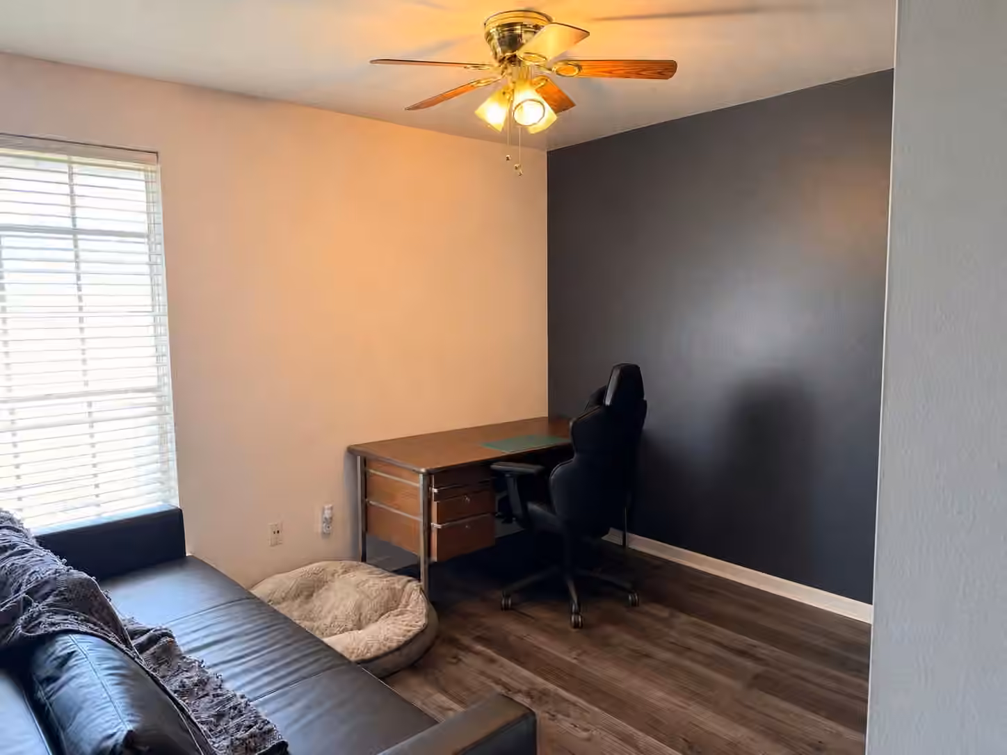 Photo 6 of 7618 Garsee Drive, Houston, TX