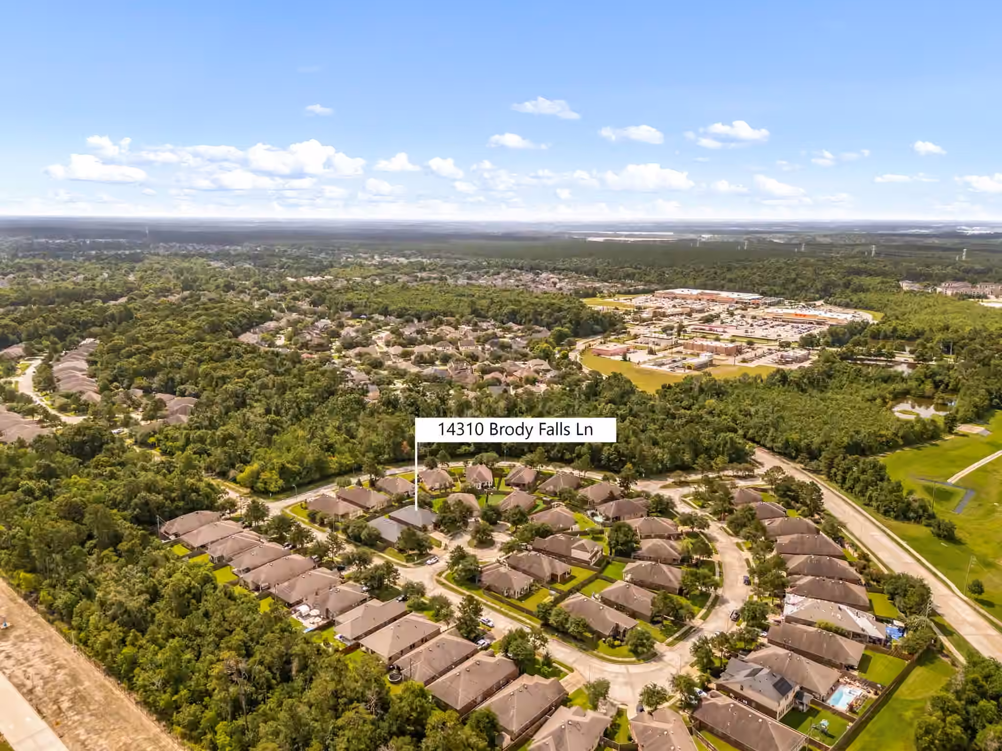 Photo 3 of 14310 Brody Falls Court, Houston, TX