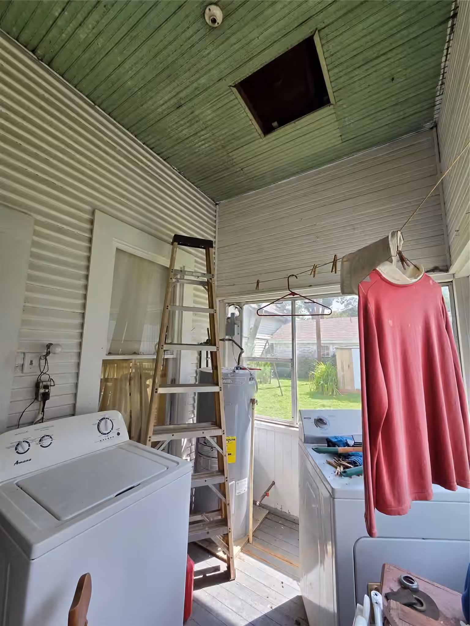 Photo 5 of 421 S La Salle, Navasota, TX