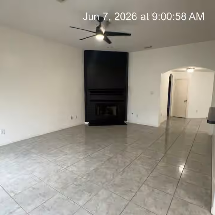 Photo 6 of 10310 Mills Run Drive, Houston, TX