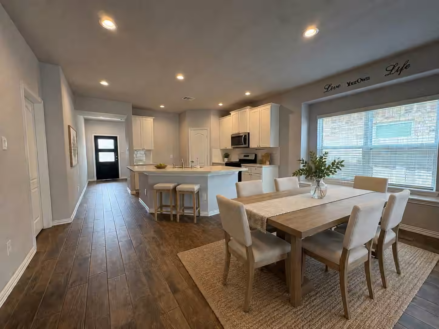 Photo 6 of 140 Kelly Street, Angleton, TX