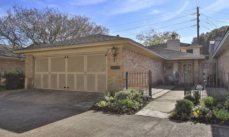 Photo of 4619 Cashel Glen Drive, Houston, TX 77069