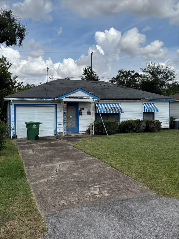 Photo 3 of 3441 Goodhope Street, Houston, TX