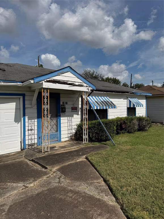 Photo 5 of 3441 Goodhope Street, Houston, TX