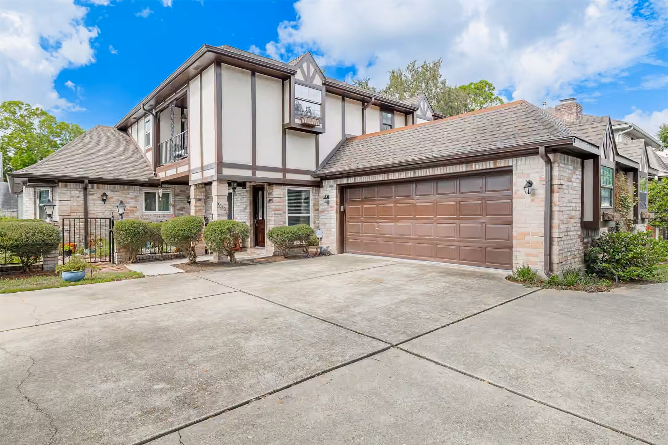 Photo 4 of 20207 Hampshire Rocks Drive, Katy, TX