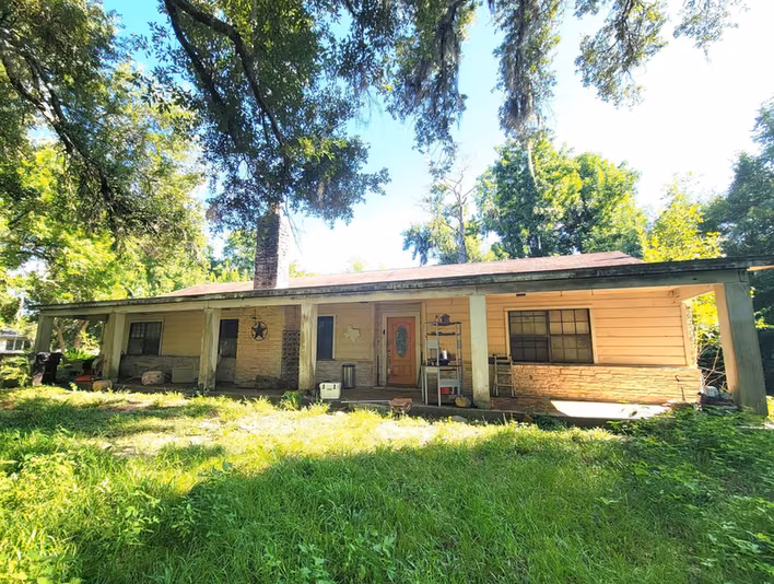 Photo of 4793 County Road 288, Angleton, TX